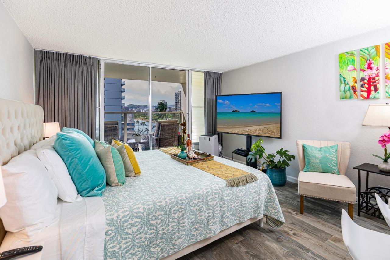 Appartement Beautifully Upgraded Studio Close To Waikiki Beach à Honolulu Extérieur photo