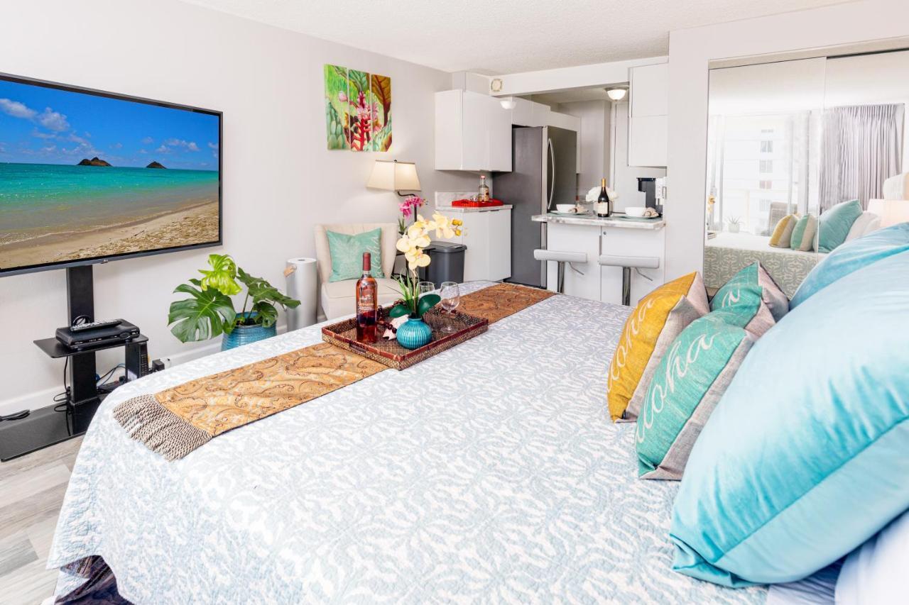 Appartement Beautifully Upgraded Studio Close To Waikiki Beach à Honolulu Extérieur photo